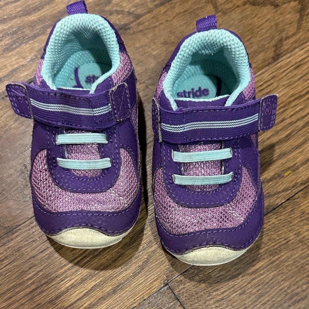 Purple Stride Rite Baby Shoes 4.5